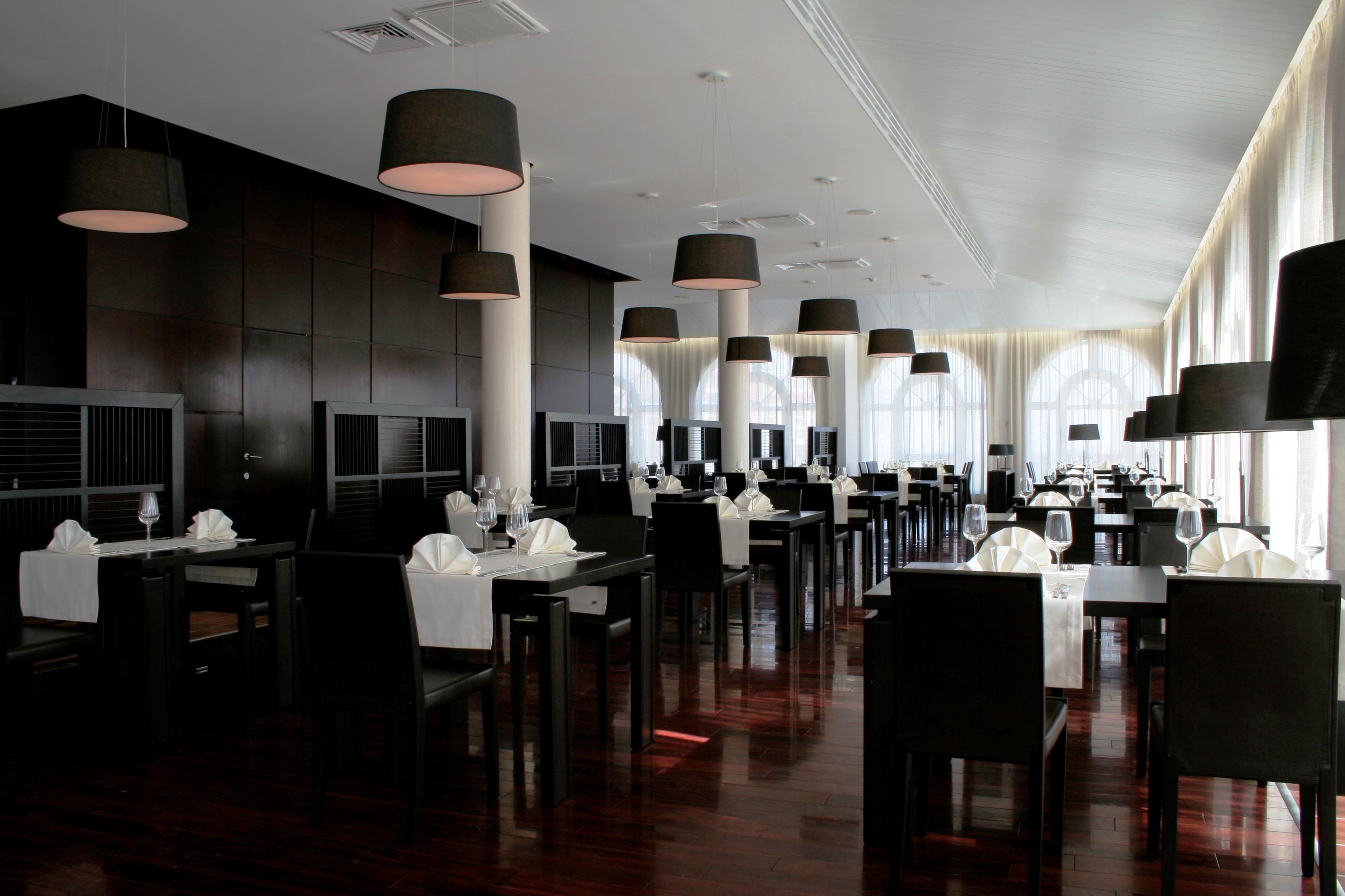 灯塔高尔夫和spa酒店 巴尔奇克 外观 照片 Restaurant "1707"